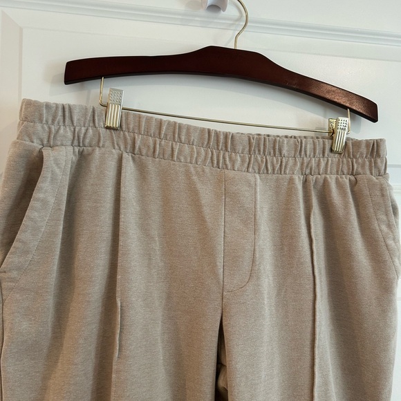 A New Day Cropped Sweatpants Tan Size XXL - Picture 2 of 10